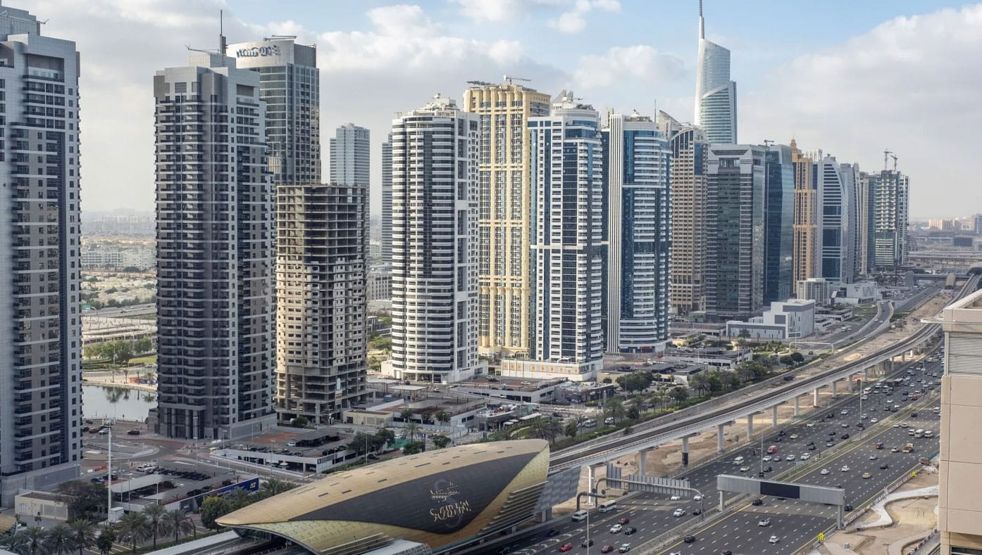 Best Time to Buy Property in Dubai (2026)